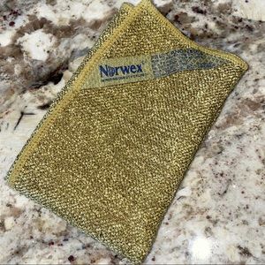 NWOT Norwex Fruit and Veg cloth